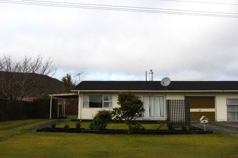 Photo of property in 3b Brennan Street, Reefton, 7830