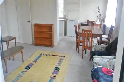 Photo of property in 2/388a West Coast Road, Glen Eden, Auckland, 0602