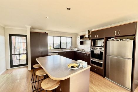 Photo of property in 20 Kelso Grove, Kelson, Lower Hutt, 5010