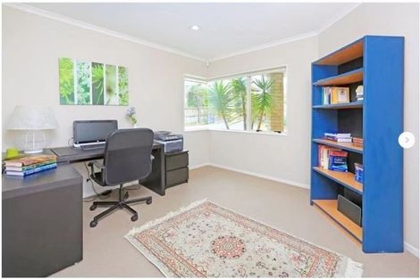 Photo of property in 22 Athenry Place, Dannemora, Auckland, 2016