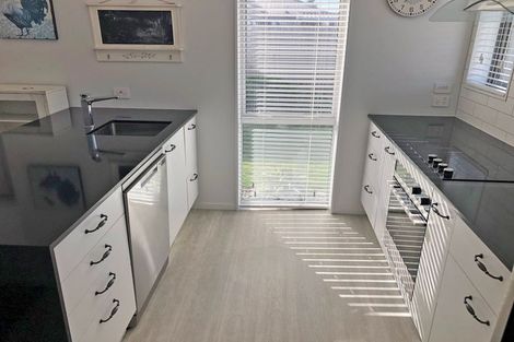 Photo of property in 6 Shrimpton Avenue, Woodend, 7610