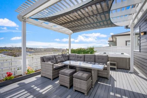 Photo of property in 43 Barcliff Terrace, Gulf Harbour, Whangaparaoa, 0930