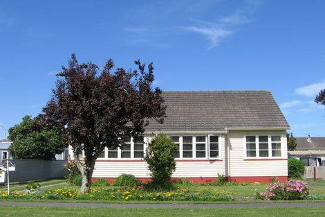 Photo of property in 18 Northcote Road, Te Hapara, Gisborne, 4010