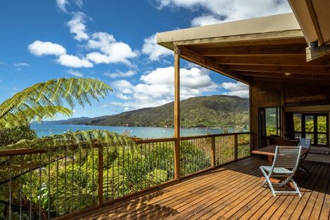 Photo of property in 22 Tirimoana Terrace, Anakiwa, Picton, 7281