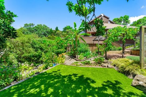 Photo of property in 6 Whale Cove, Stanmore Bay, Whangaparaoa, 0932