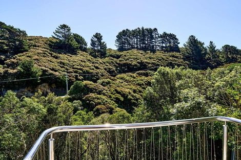 Photo of property in 101 Cluny Road, Plimmerton, Porirua, 5026