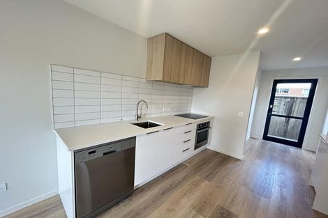 Photo of property in 8/7 Wainuiomata Road, Wainuiomata, Lower Hutt, 5014