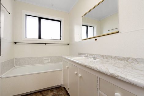 Photo of property in 33 Challinor Street, Pukete, Hamilton, 3200