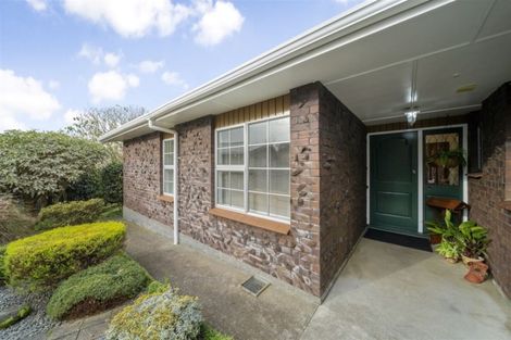 Photo of property in 2 Ropata Street, Hawera, 4610