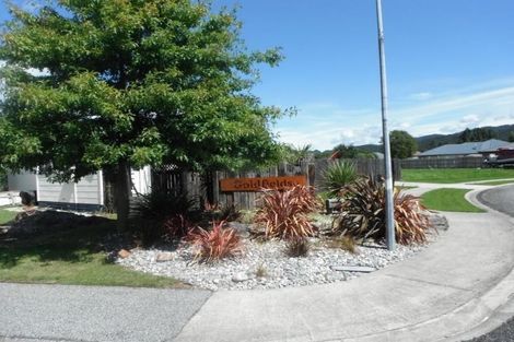 Photo of property in 1 Wicken Place, Reefton, 7830