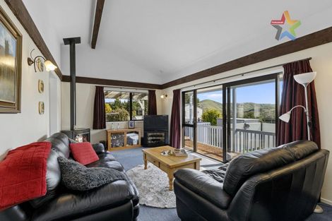 Photo of property in 24 Invercargill Drive, Kelson, Lower Hutt, 5010