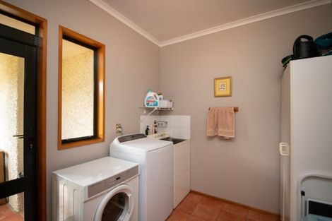 Photo of property in 52 River Road, Ashhurst, 4810