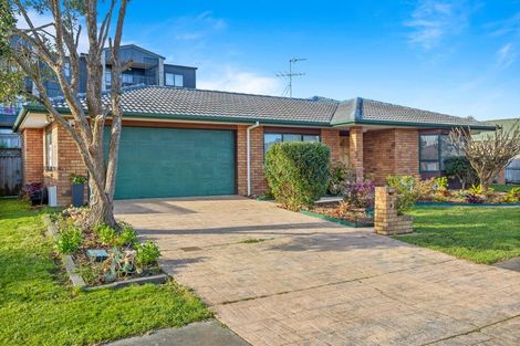 Photo of property in 9 Cottesmore Place, Huntington Park, Auckland, 2013