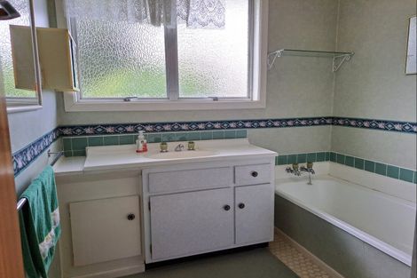 Photo of property in 27 Lancaster Street, Levin, 5510