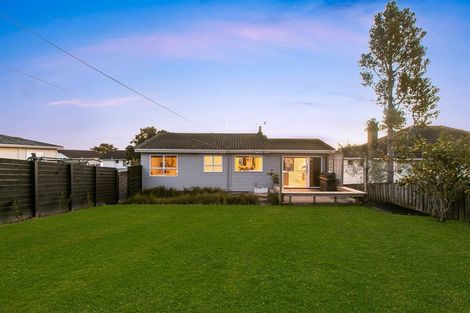 Photo of property in 1/266 Forrest Hill Road, Forrest Hill, Auckland, 0620