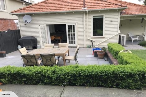 Photo of property in 1 Nelson Terrace, Seaview, Timaru, 7910