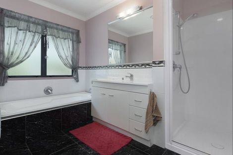 Photo of property in 15 Rowesdale Drive, Ohauiti, Tauranga, 3112