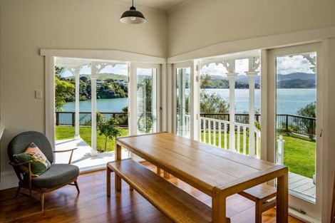 Photo of property in 164 Paremata Road, Paremata, Porirua, 5024