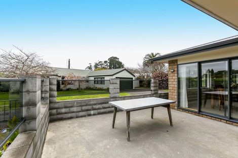 Photo of property in 12 Kororako Grove, Whalers Gate, New Plymouth, 4310