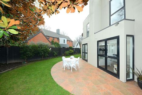 Photo of property in 8 Haineswood Lane, Sockburn, Christchurch, 8042