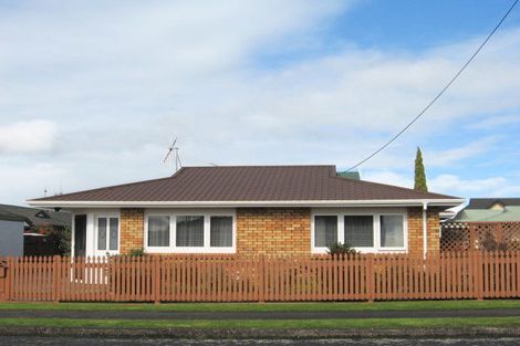 Photo of property in 8 Lilian Street, Te Kamo, Whangarei, 0112