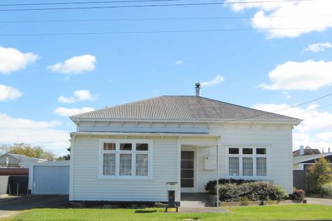 Photo of property in 21 Ross Street, Marton, 4710