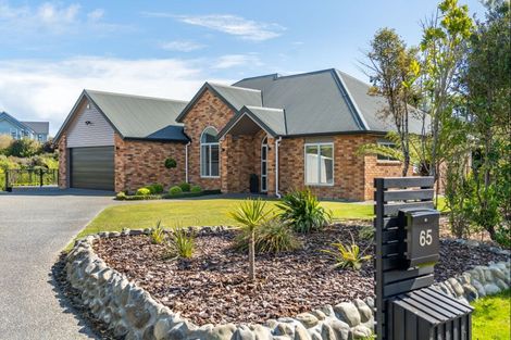 Photo of property in 65 Mount Marua Way, Timberlea, Upper Hutt, 5018