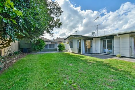 Photo of property in 1 Arthur Place, Opaheke, Papakura, 2113