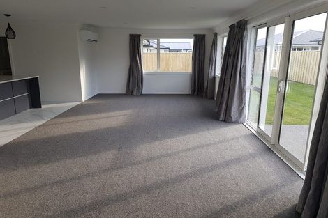 Photo of property in 14 Hickmott Street, Rangiora, 7400