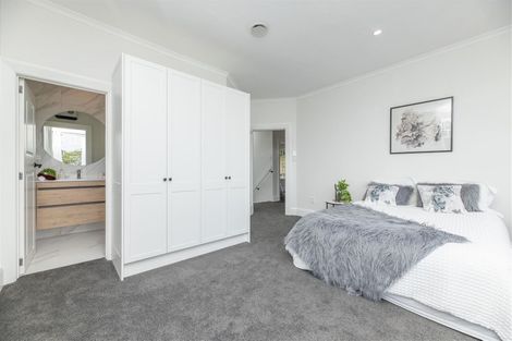 Photo of property in 17a Cracroft Terrace, Cashmere, Christchurch, 8022