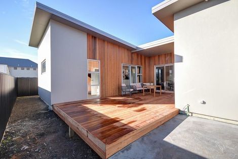 Photo of property in 1 Begg Street, South Dunedin, Dunedin, 9012