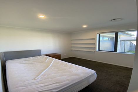 Photo of property in 8 Edward Pope Lane, Pokeno, 2402