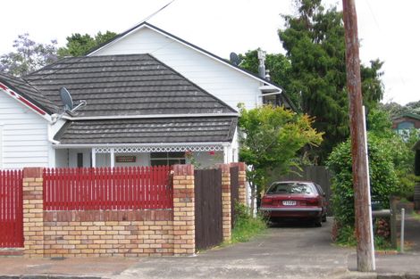 Photo of property in 448a Point Chevalier Road, Point Chevalier, Auckland, 1022