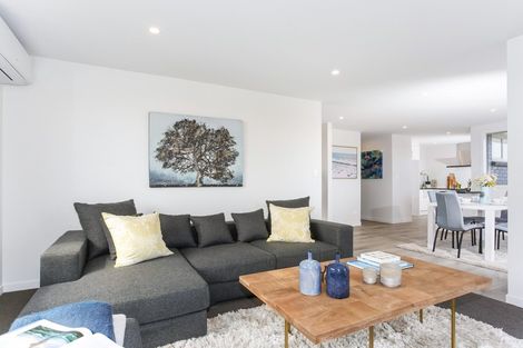 Photo of property in 11 Waikohi Avenue, Glenbrook, Waiuku, 2681