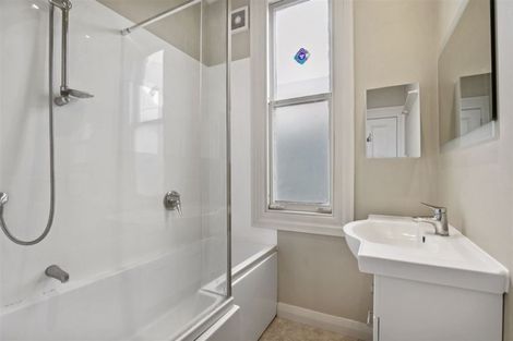 Photo of property in 2 King Edward Street, Mount Eden, Auckland, 1024