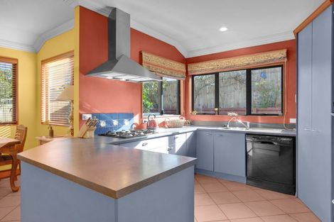 Photo of property in 42 Ayrshire Drive, Grandview Heights, Hamilton, 3200