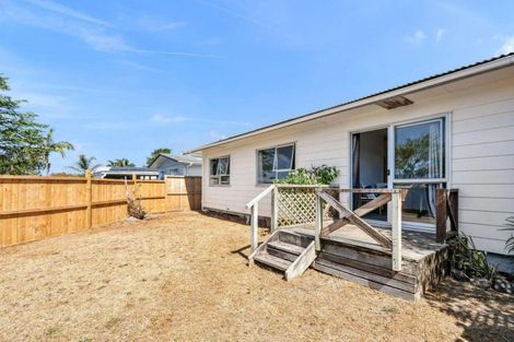 Photo of property in 12 Moki Place, Ruakaka, 0116