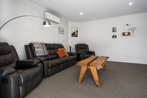 Photo of property in 133 Doncaster Drive, Papamoa Beach, Papamoa, 3118