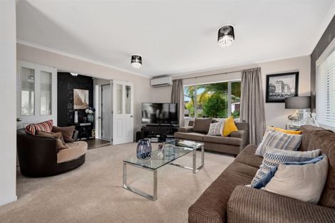 Photo of property in 9 Adler Drive, Ohauiti, Tauranga, 3112