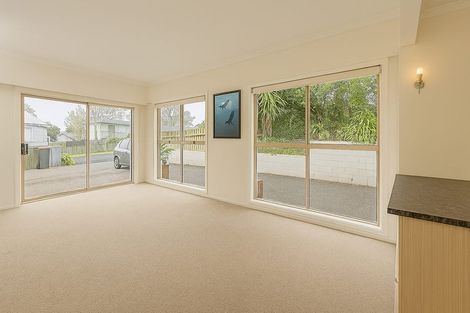 Photo of property in 4 Simon Ellice Drive, Bayview, Auckland, 0629