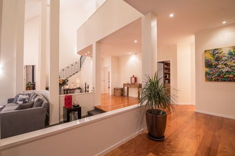 Photo of property in 366d Huia Road, Titirangi, Auckland, 0604