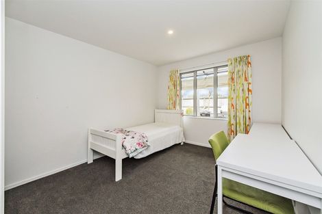 Photo of property in 52a Lewis Crescent, Rolleston, 7614