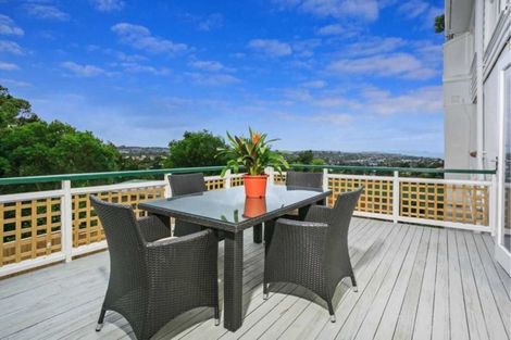 Photo of property in 187 Browns Bay Road, Browns Bay, Auckland, 0630