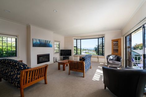 Photo of property in 63 Shepherd Road, Waipahihi, Taupo, 3330