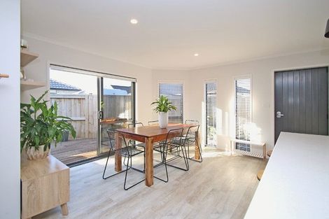 Photo of property in 42 Marion Crescent, Papamoa Beach, Papamoa, 3118