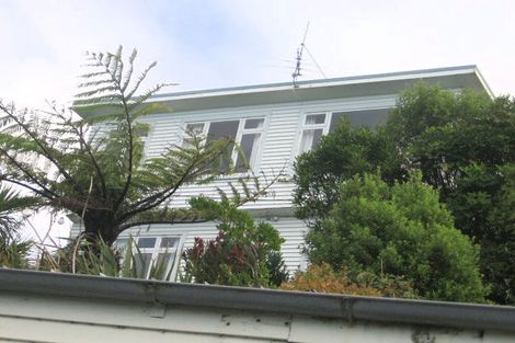 Photo of property in 16 Terawhiti Terrace, Karori, Wellington, 6012