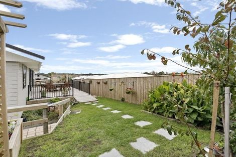 Photo of property in 27 Matenga Street, Waikanae, 5036