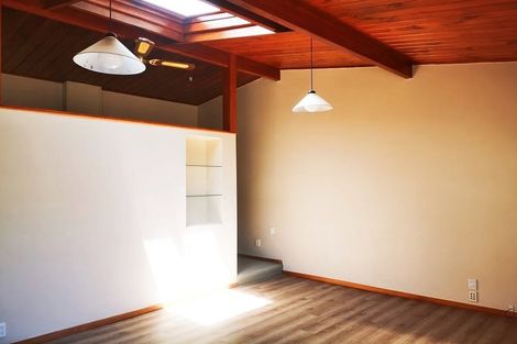 Photo of property in 18 Helena Road, Hillcrest, Hamilton, 3216