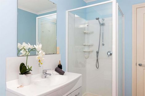 Photo of property in 6b Fovant Street, Russley, Christchurch, 8042