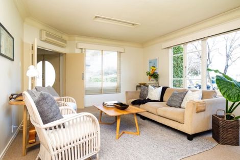 Photo of property in 15 Logan Avenue, Marewa, Napier, 4110